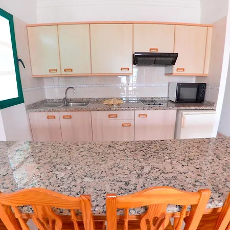 Apartament Tisalaya *